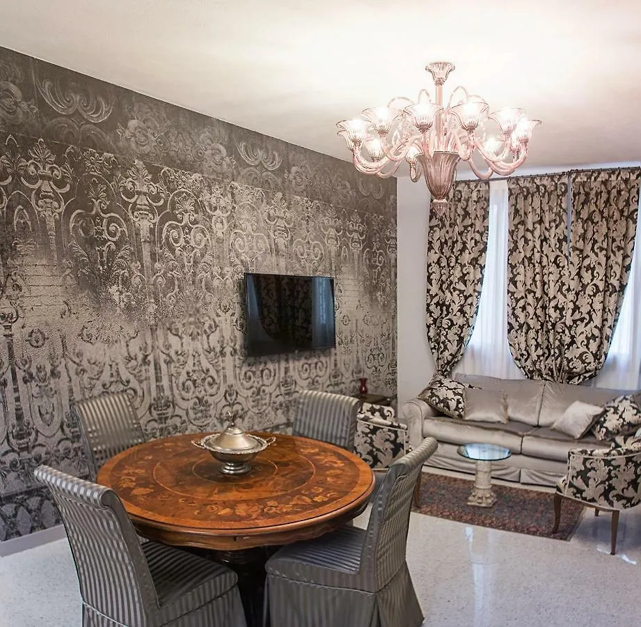 San Marco Luxury Apartments Muneghe Venedig